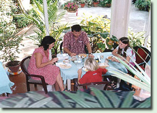 Palm Grove Cottage Goa Restaurant
